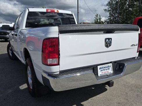 Used 2017 RAM 1500 ST w/ SXT Appearance Group AWD/4WD image 4