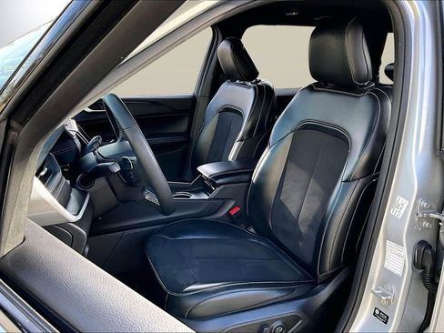 Used 2024 Jeep Grand Cherokee L Laredo image 19