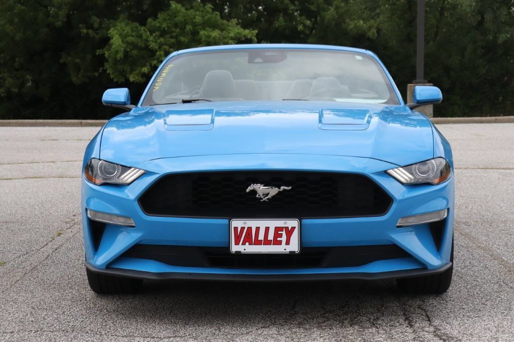 Used 2023 Ford Mustang Premium RWD image 3