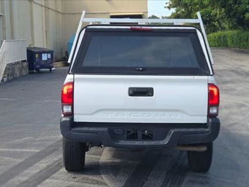 Used 2021 Toyota Tacoma SR image 6