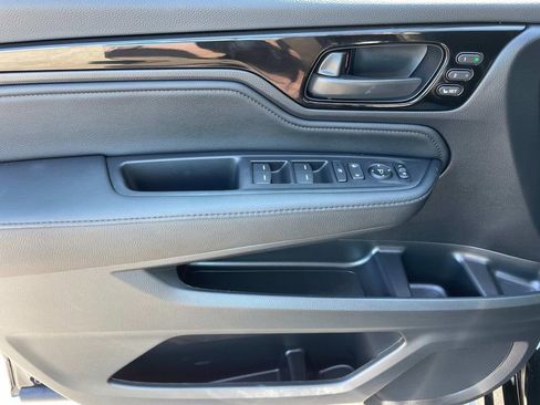 New 2025 Honda Odyssey Touring image 17