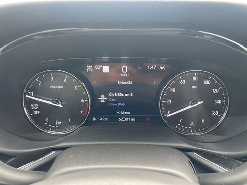 Used 2021 Buick Envision Avenir w/ Technology Package II image 9