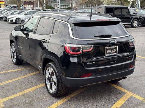 Used 2018 Jeep Compass Limited w/ Navigation Group AWD/4WD image 8
