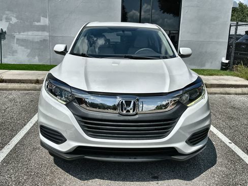 Used 2020 Honda HR-V LX image 12