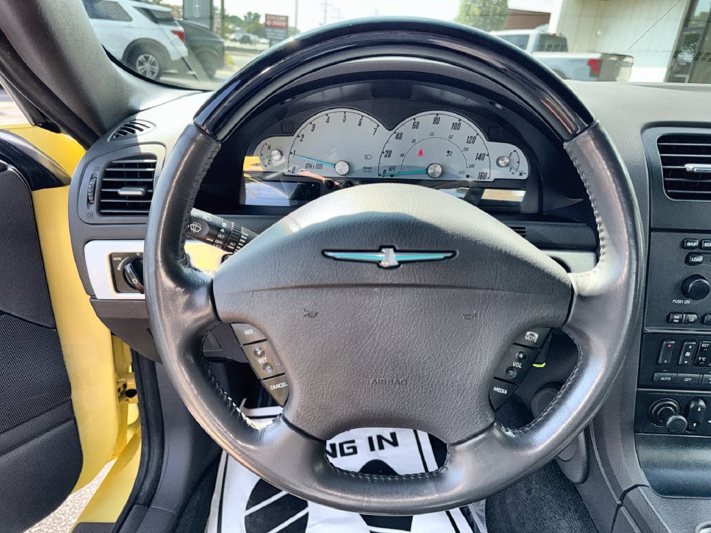 Used 2002 Ford Thunderbird RWD image 11