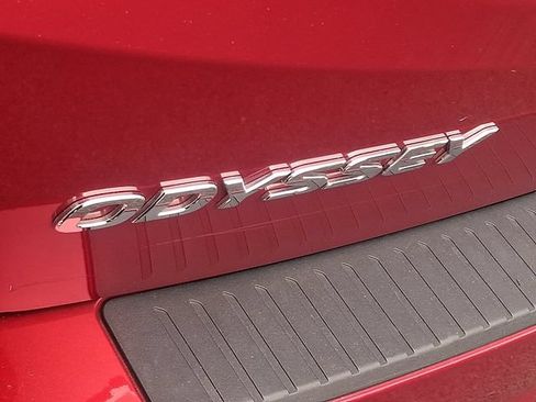 Certified 2024 Honda Odyssey Sport image 30