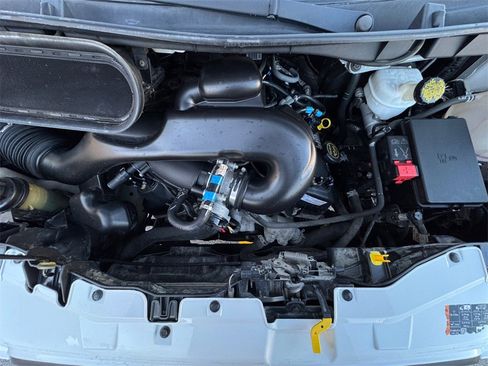 Used 2017 Ford Transit 150 XL image 9