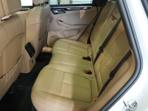 New 2026 Porsche Macan S image 27