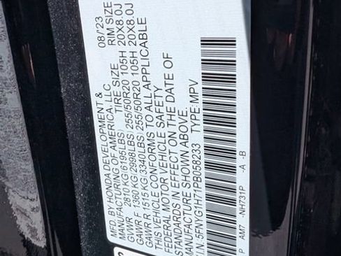 Used 2023 Honda Pilot Touring image 13