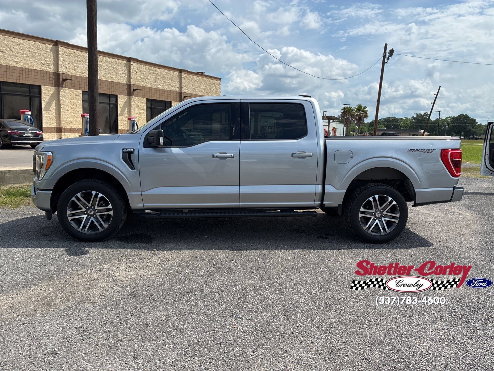 Used 2023 Ford F150 XLT w/ Equipment Group 302A High AWD/4WD image 9