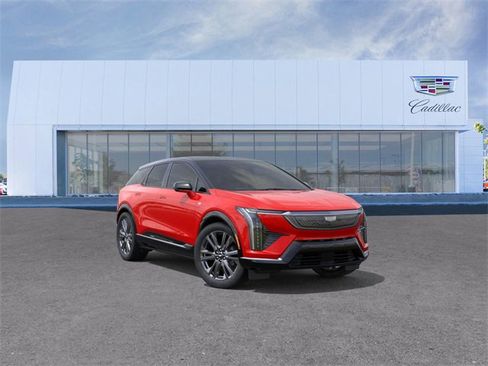 New 2025 Cadillac Optiq Sport 2 w/ LPO, Floor Liner Package image 1