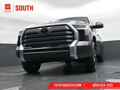 Used 2023 Toyota Tundra Limited AWD/4WD image 41