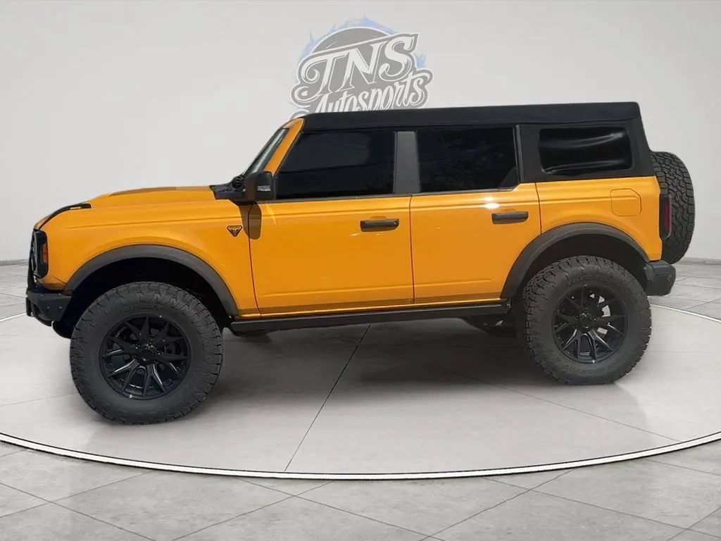 Used 2021 Ford Bronco Badlands AWD/4WD image 2