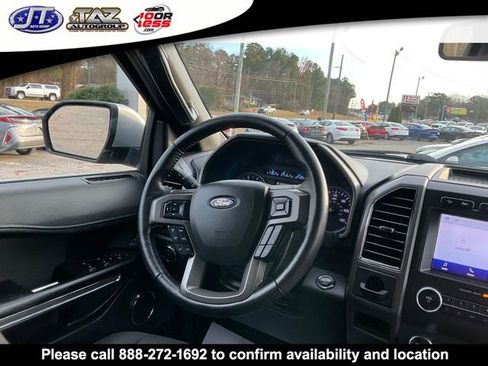 Used 2020 Ford Expedition Max XLT image 16
