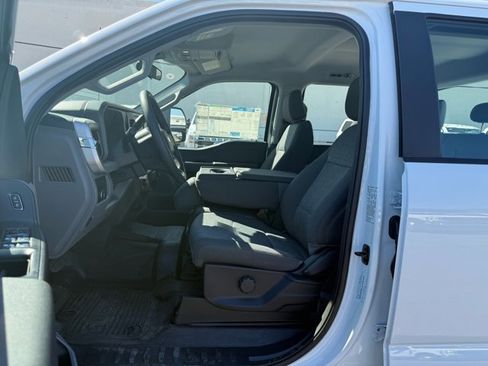 New 2026 Ford F250 XL w/ XL Chrome Package image 22