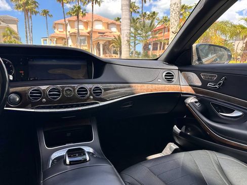 Used 2015 Mercedes-Benz S 550 4MATIC Sedan image 14