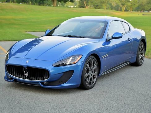 Used 2013 Maserati GranTurismo MC RWD image 24