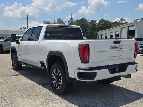 Used 2023 GMC Sierra 2500 AT4 w/ Gooseneck/5TH Wheel Package AWD/4WD image 3