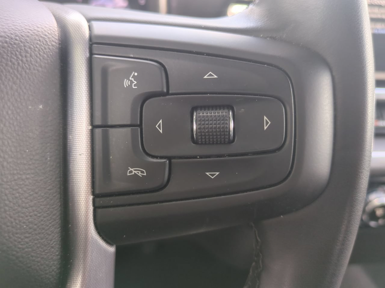 Used 2025 GMC Sierra 1500 SLT RWD image 22