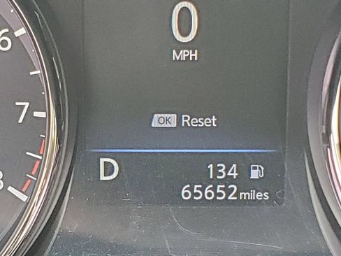 Used 2018 Nissan Rogue S image 25