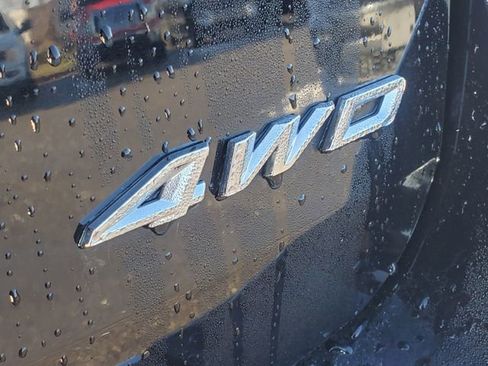 Used 2022 Ford Explorer King Ranch w/ Technology Package image 33