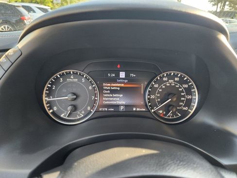 Used 2021 Nissan Armada Platinum RWD image 28