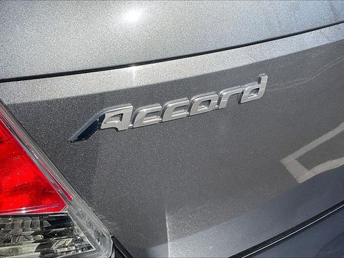Used 2009 Honda Accord LX image 31
