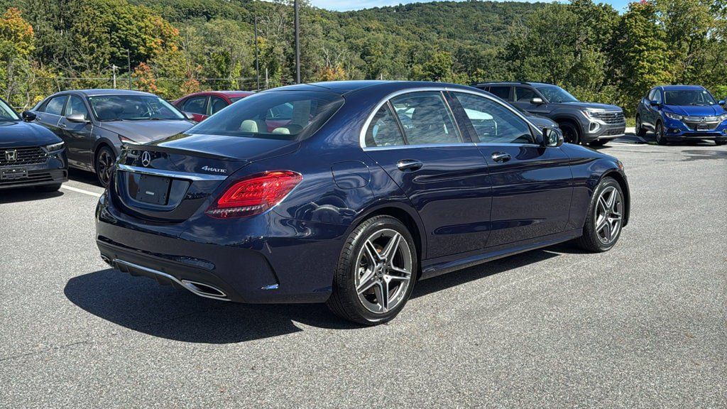 Used 2021 Mercedes-Benz C 300 4MATIC Sedan image 4