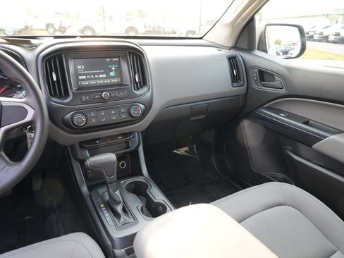 Used 2018 Chevrolet Colorado W/T w/ WT Convenience Package RWD image 22