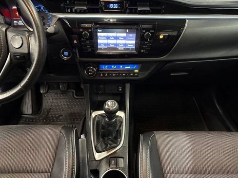 Used 2015 Toyota Corolla S FWD image 18