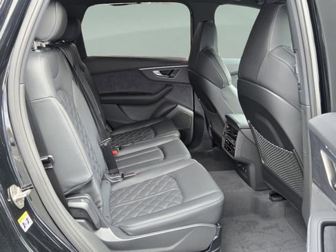 New 2026 Audi SQ7 Premium Plus image 16