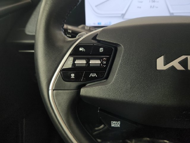 Used 2024 Kia EV6 Wind AWD/4WD image 24