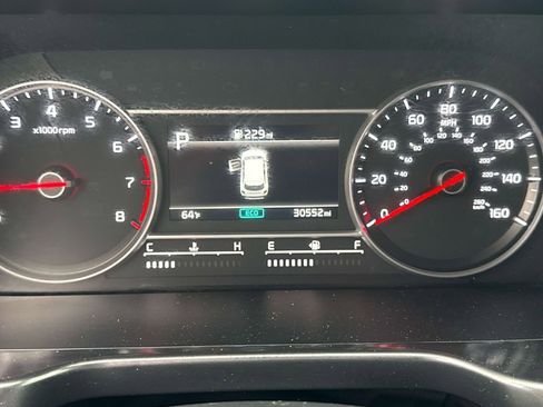 Used 2023 Kia Sorento LX image 20