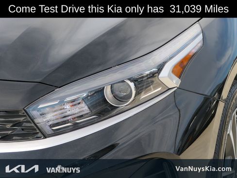 Used 2023 Kia Forte LXS w/ LXS Technology Package image 9