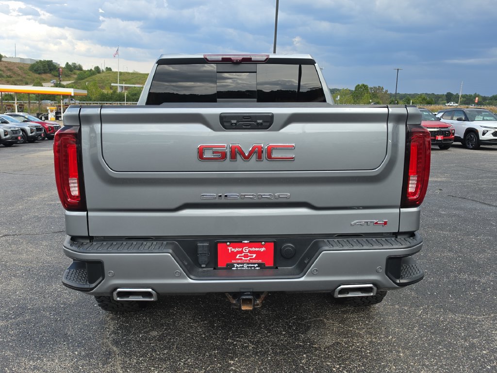 Used 2023 GMC Sierra 1500 AT4 w/ Technology Package AWD/4WD image 7