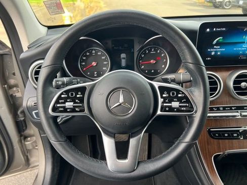 Used 2020 Mercedes-Benz GLC 300 image 24