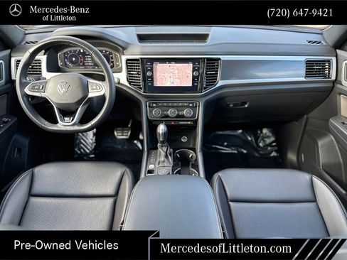 Used 2022 Volkswagen Atlas Cross Sport SEL R-Line image 2