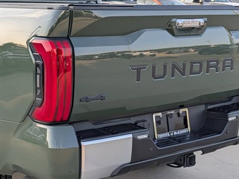 Used 2022 Toyota Tundra Limited AWD/4WD image 8