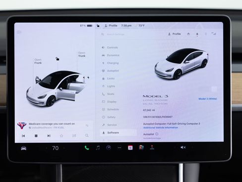 Used 2020 Tesla Model 3 Long Range AWD/4WD image 32