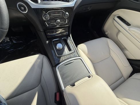 Used 2023 Chrysler 300 Touring L w/ Popular Equipment Group image 28