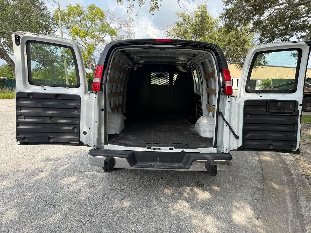 Used 2025 GMC Savana 2500 w/ Driver Convenience Package RWD image 12