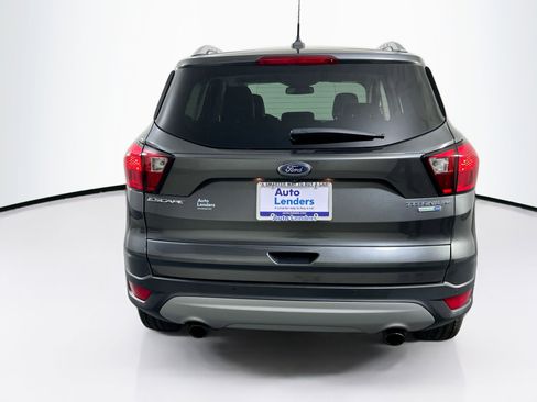 Used 2019 Ford Escape Titanium image 6