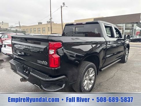 Used 2019 Chevrolet Silverado 1500 High Country w/ Safety Package II AWD/4WD image 7