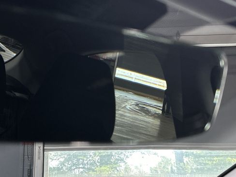 Used 2025 Toyota Camry LE FWD image 26