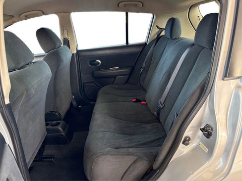 Used 2012 Nissan Versa 1.8 S image 10