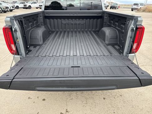 Used 2024 GMC Sierra 1500 Denali Ultimate AWD/4WD image 5