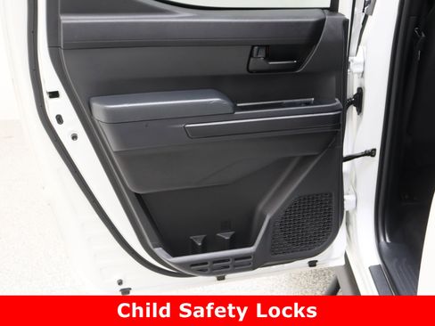 Certified 2024 Toyota Tacoma SR5 image 25