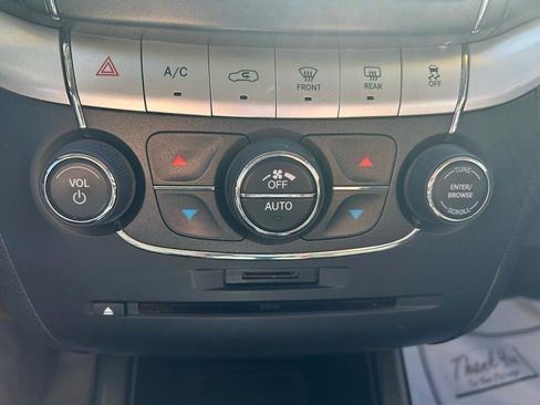 Used 2014 Dodge Journey SXT w/ Quick Order Package 28C image 24