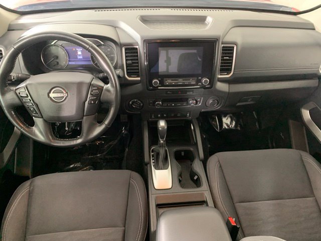 Used 2024 Nissan Frontier SV w/ Technology Package AWD/4WD image 2