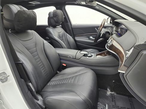 Used 2020 Mercedes-Benz S 560 Sedan image 20
